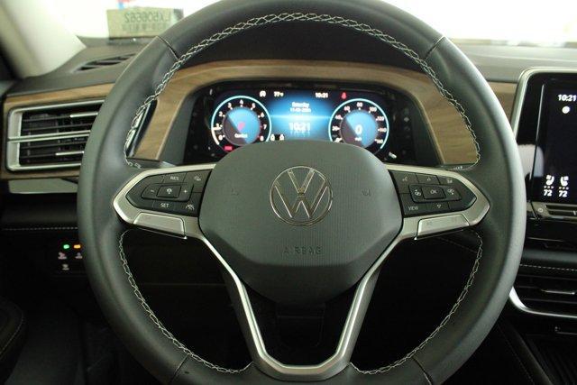 new 2025 Volkswagen Atlas car, priced at $45,471