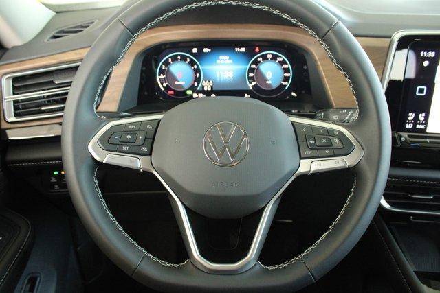 new 2024 Volkswagen Atlas car, priced at $44,271