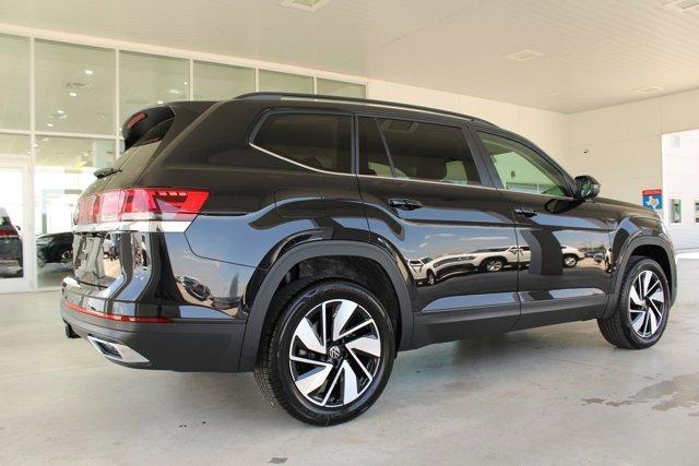 new 2024 Volkswagen Atlas car, priced at $43,242