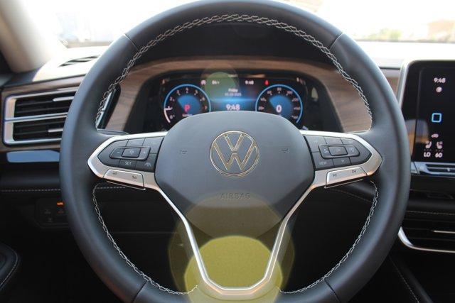 new 2025 Volkswagen Atlas car, priced at $44,211