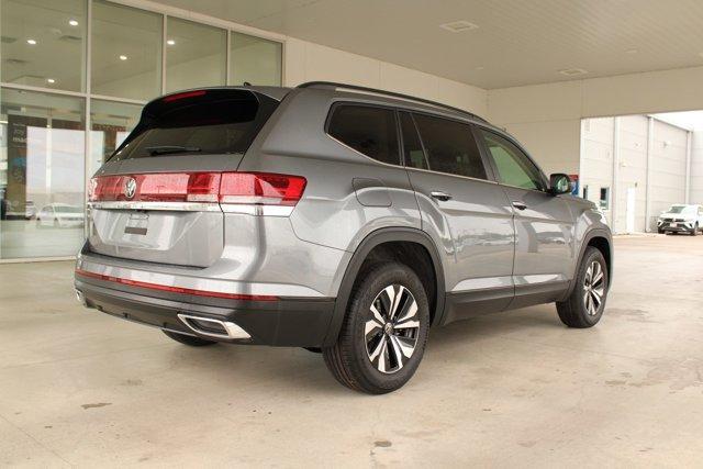 new 2025 Volkswagen Atlas car, priced at $38,661