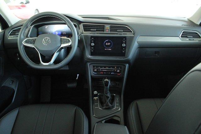 new 2024 Volkswagen Tiguan car, priced at $33,997