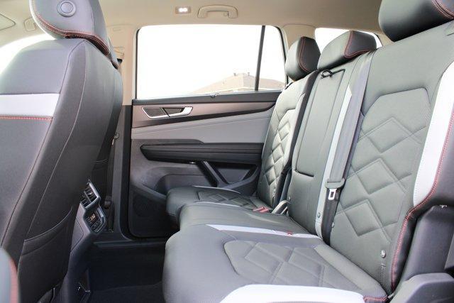 new 2025 Volkswagen Atlas car