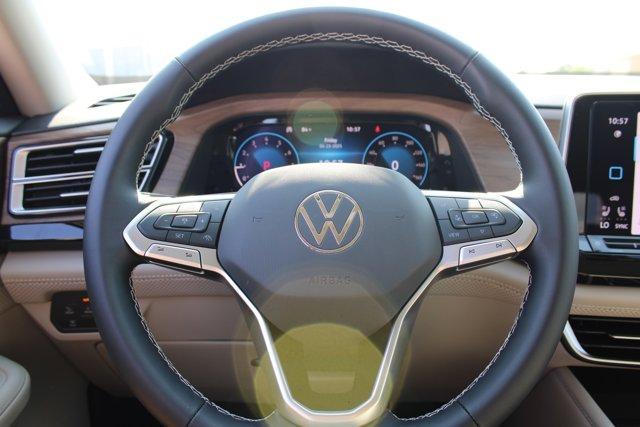 new 2025 Volkswagen Atlas car, priced at $44,121