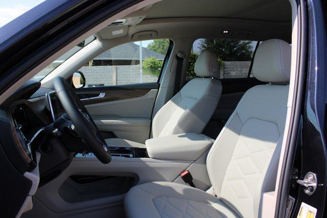 new 2025 Volkswagen Atlas car, priced at $44,121
