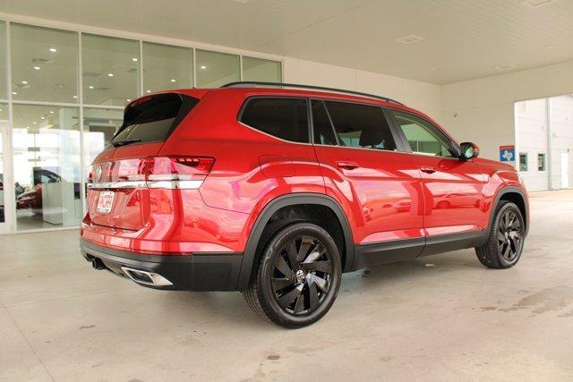 new 2024 Volkswagen Atlas car, priced at $43,971