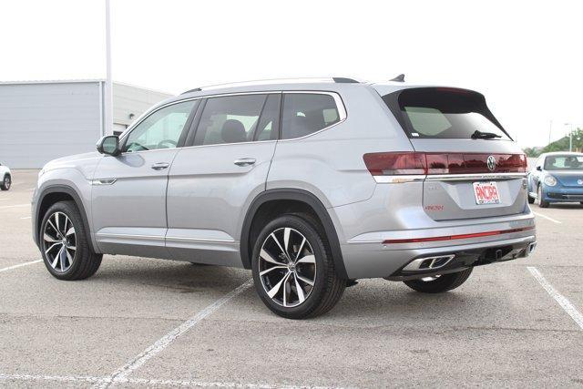 new 2025 Volkswagen Atlas car, priced at $55,071