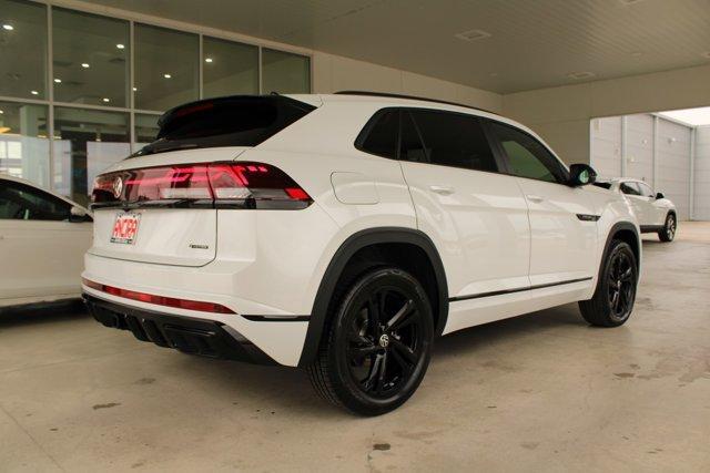 new 2025 Volkswagen Atlas Cross Sport car, priced at $50,491