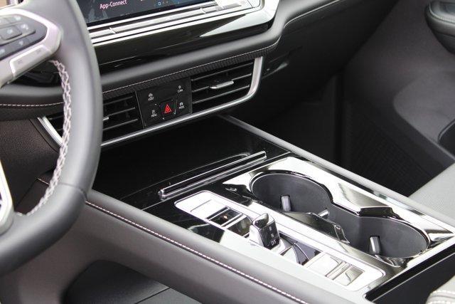 new 2025 Volkswagen Atlas car, priced at $44,711