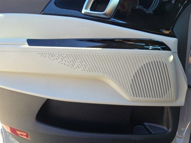 used 2023 Kia Carnival car, priced at $30,891