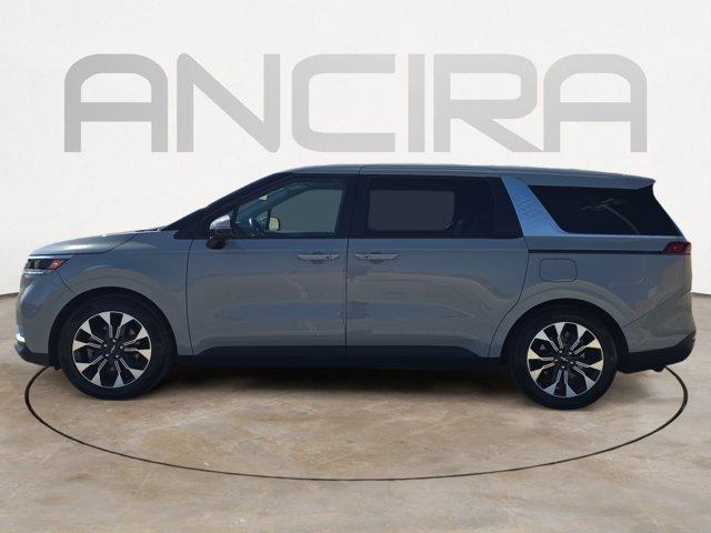 used 2023 Kia Carnival car, priced at $30,891