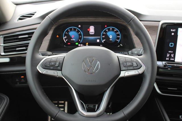 new 2025 Volkswagen Atlas car, priced at $54,391