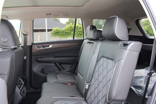 new 2025 Volkswagen Atlas car, priced at $54,641