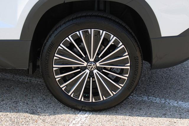 new 2025 Volkswagen Taos car, priced at $27,640