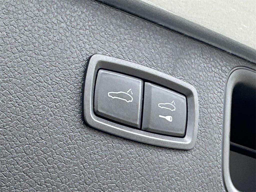 used 2022 Porsche Macan car, priced at $43,597