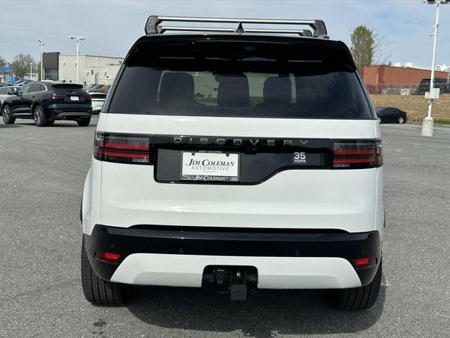new 2025 Land Rover Discovery car, priced at $82,537