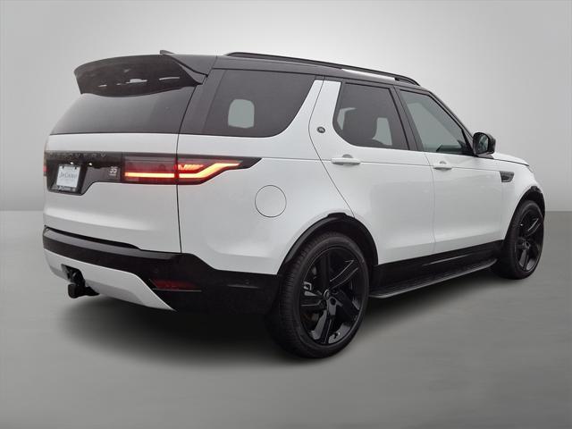 new 2025 Land Rover Discovery car, priced at $80,525