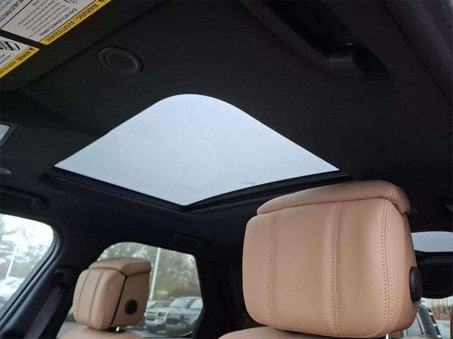 new 2025 Land Rover Discovery car, priced at $82,537