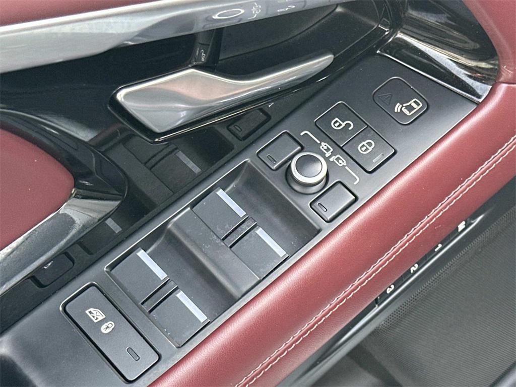 used 2020 Land Rover Range Rover Evoque car, priced at $24,771