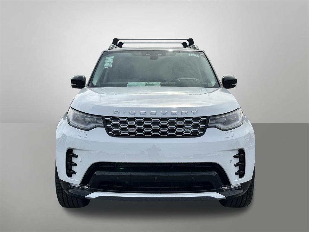 new 2025 Land Rover Discovery car, priced at $89,516