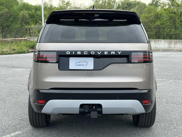 new 2025 Land Rover Discovery car, priced at $83,493