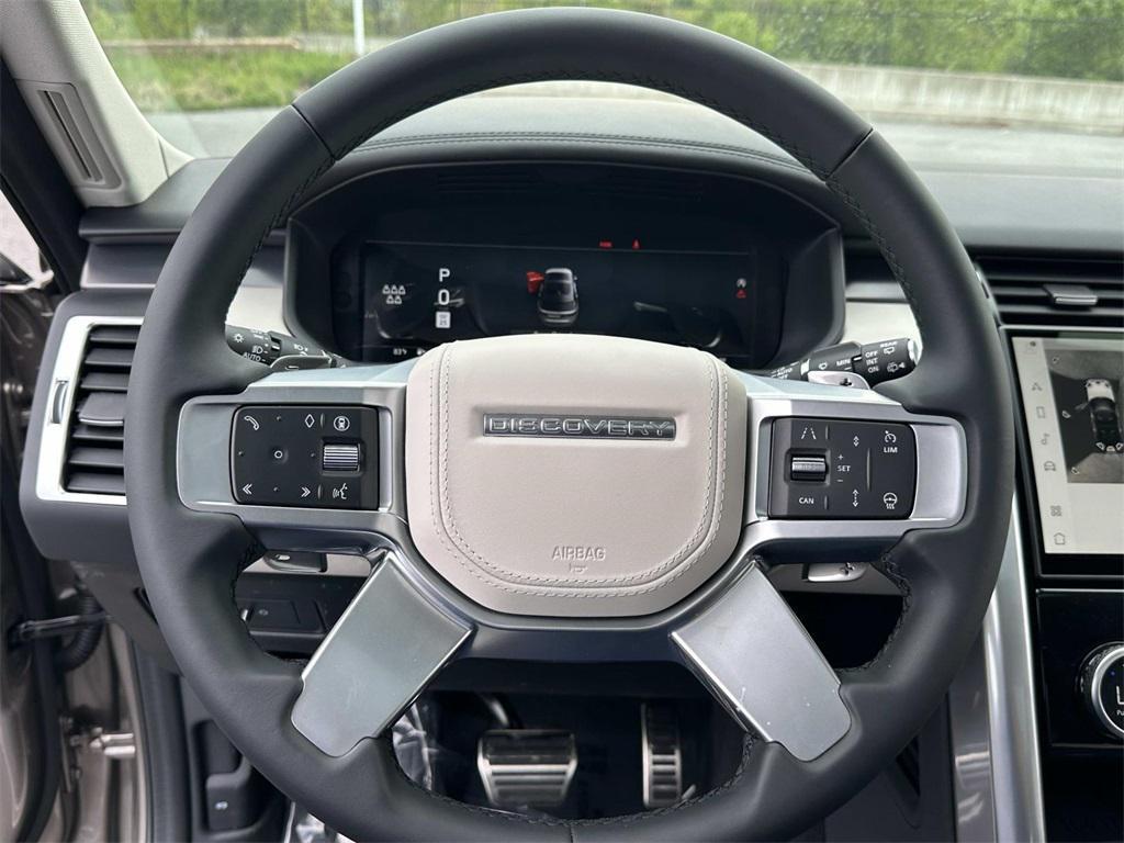 new 2025 Land Rover Discovery car, priced at $83,493