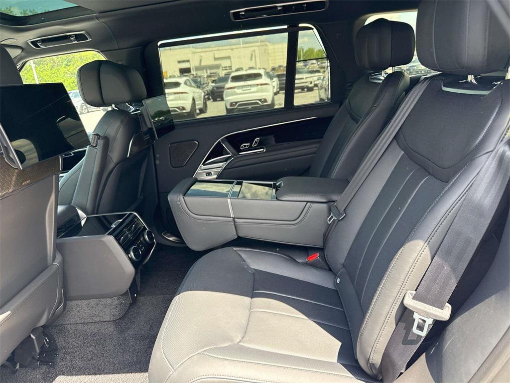 new 2025 Land Rover Range Rover car, priced at $185,090