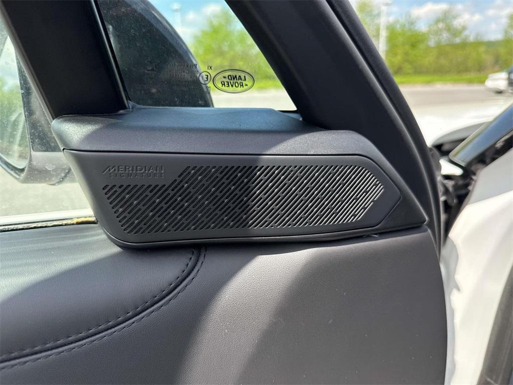 new 2025 Land Rover Range Rover car, priced at $185,090
