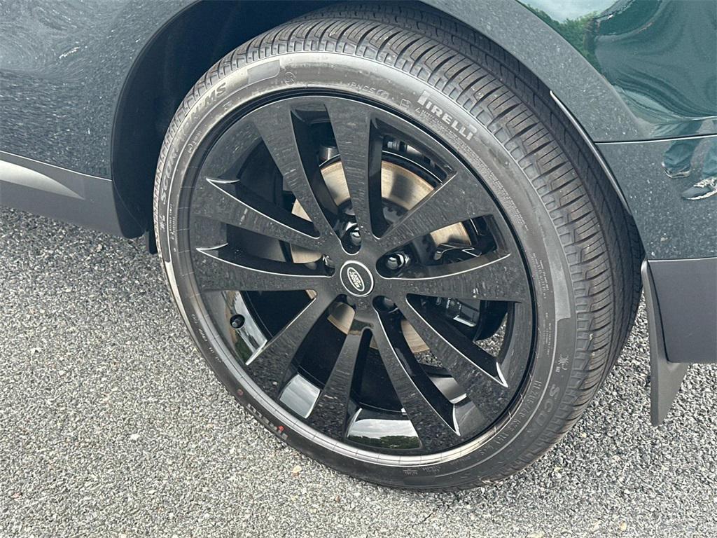 new 2025 Land Rover Range Rover Sport car, priced at $105,540