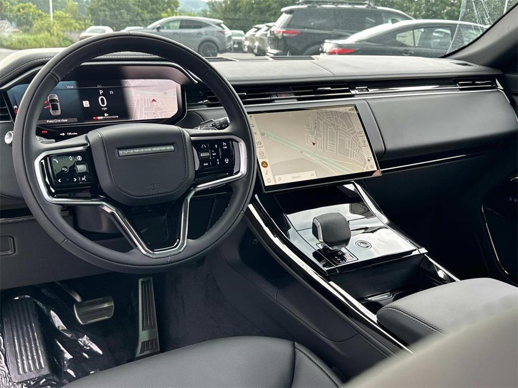 new 2025 Land Rover Range Rover Sport car, priced at $105,540