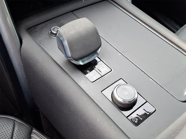 used 2022 Land Rover Discovery car, priced at $36,745