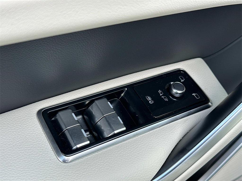 used 2025 Jaguar F-PACE car, priced at $50,577