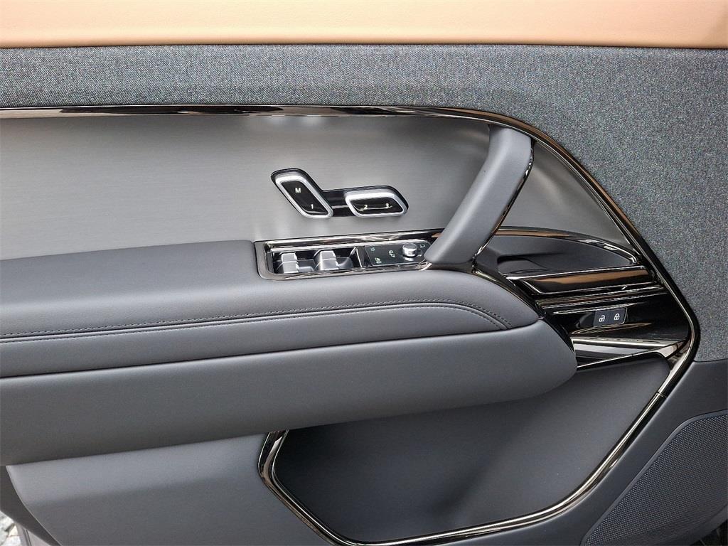used 2025 Land Rover Range Rover Sport car, priced at $101,000
