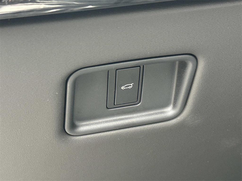 used 2025 Land Rover Range Rover Sport car, priced at $107,490