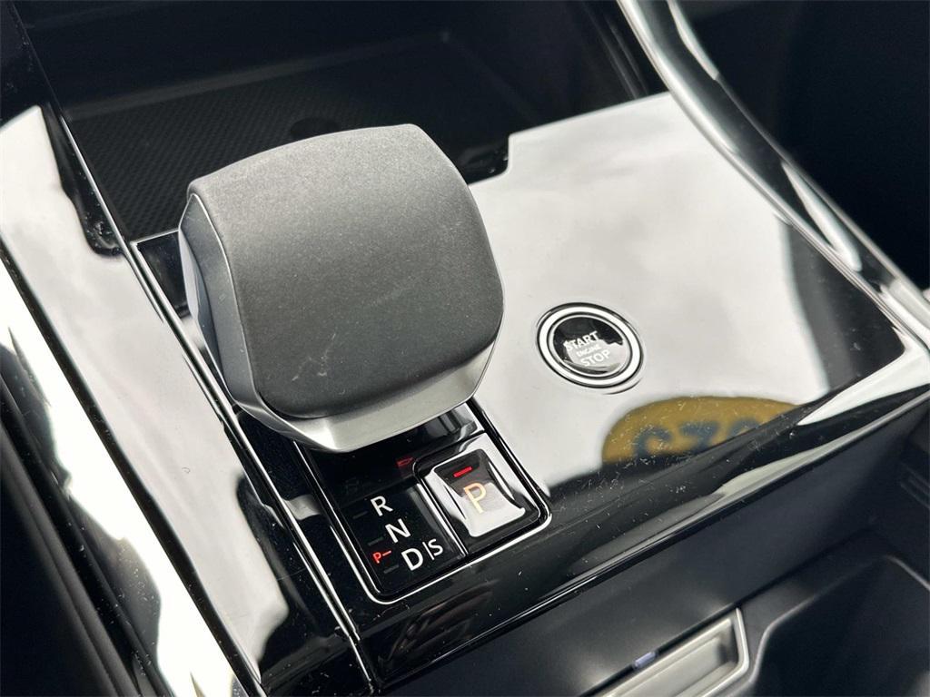 used 2025 Land Rover Range Rover Sport car, priced at $107,490