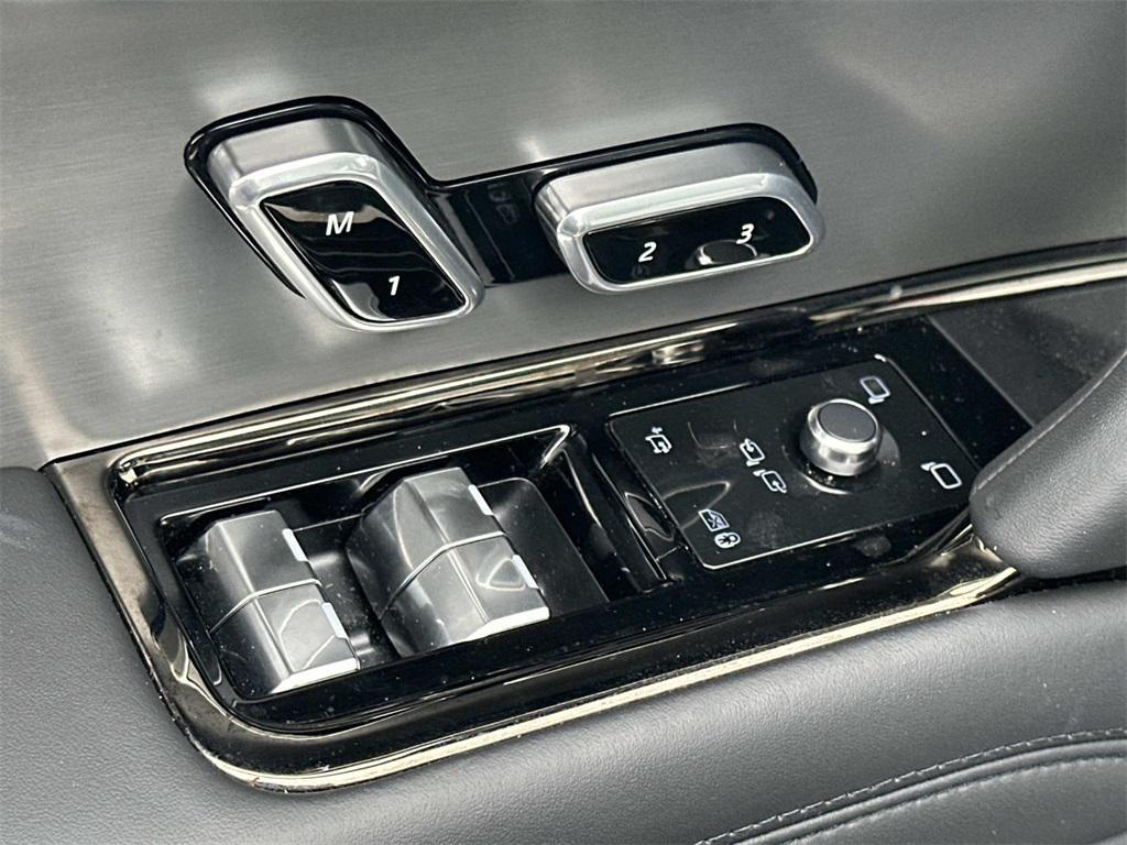 used 2025 Land Rover Range Rover Sport car, priced at $107,490