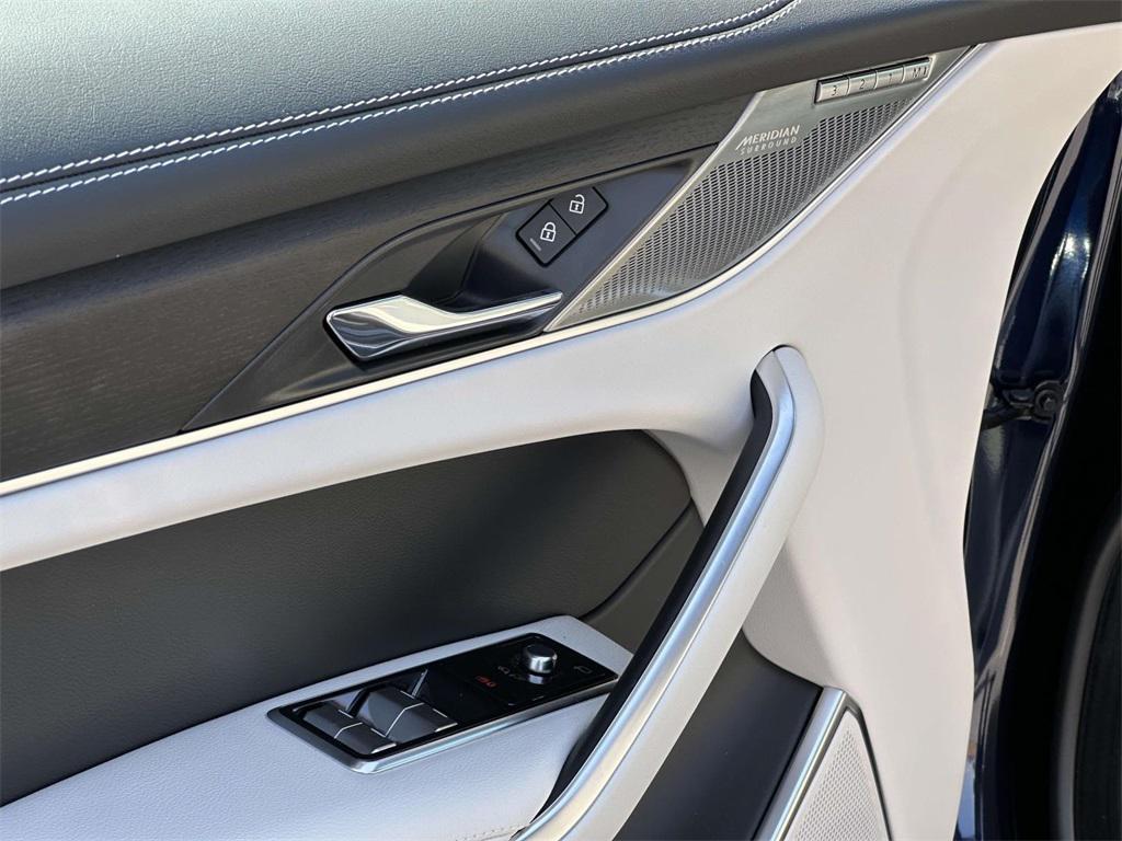 new 2025 Jaguar F-PACE car, priced at $59,995