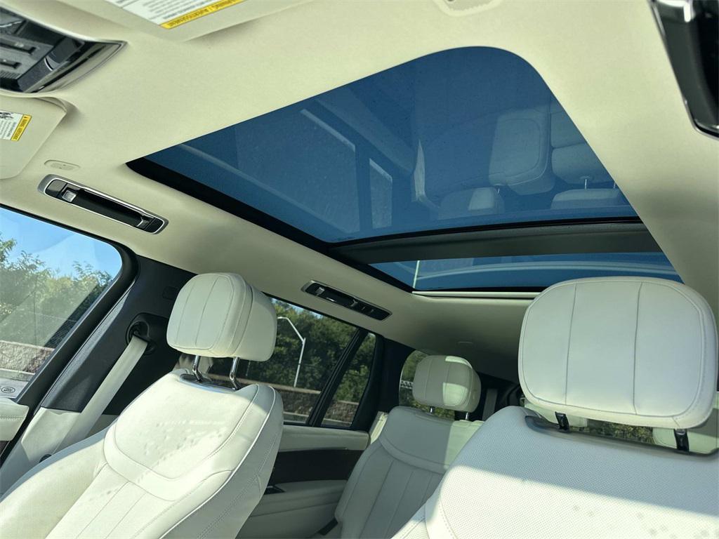 new 2025 Land Rover Range Rover car, priced at $129,583