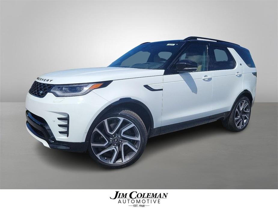 new 2024 Land Rover Discovery car, priced at $80,048