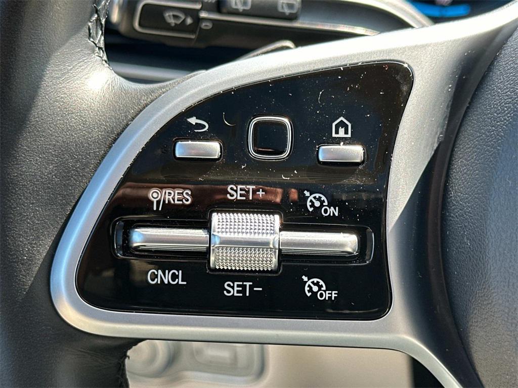 used 2021 Mercedes-Benz GLE 450 car, priced at $43,740
