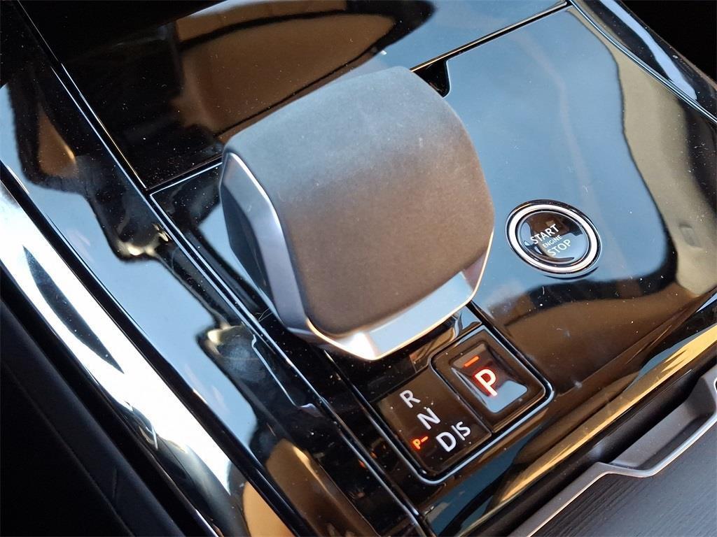 used 2025 Land Rover Range Rover Sport car, priced at $110,555