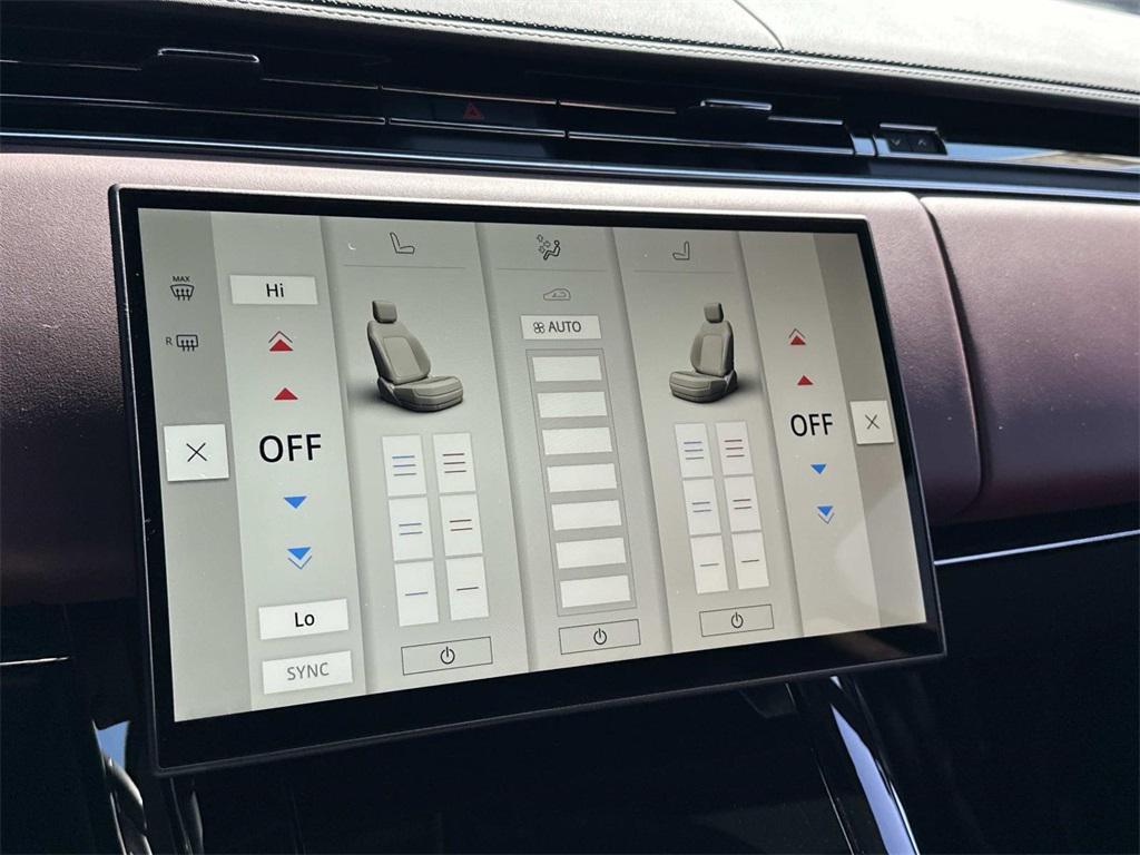 new 2025 Land Rover Range Rover Sport car, priced at $136,455
