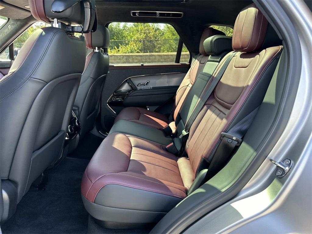 new 2025 Land Rover Range Rover Sport car, priced at $136,455