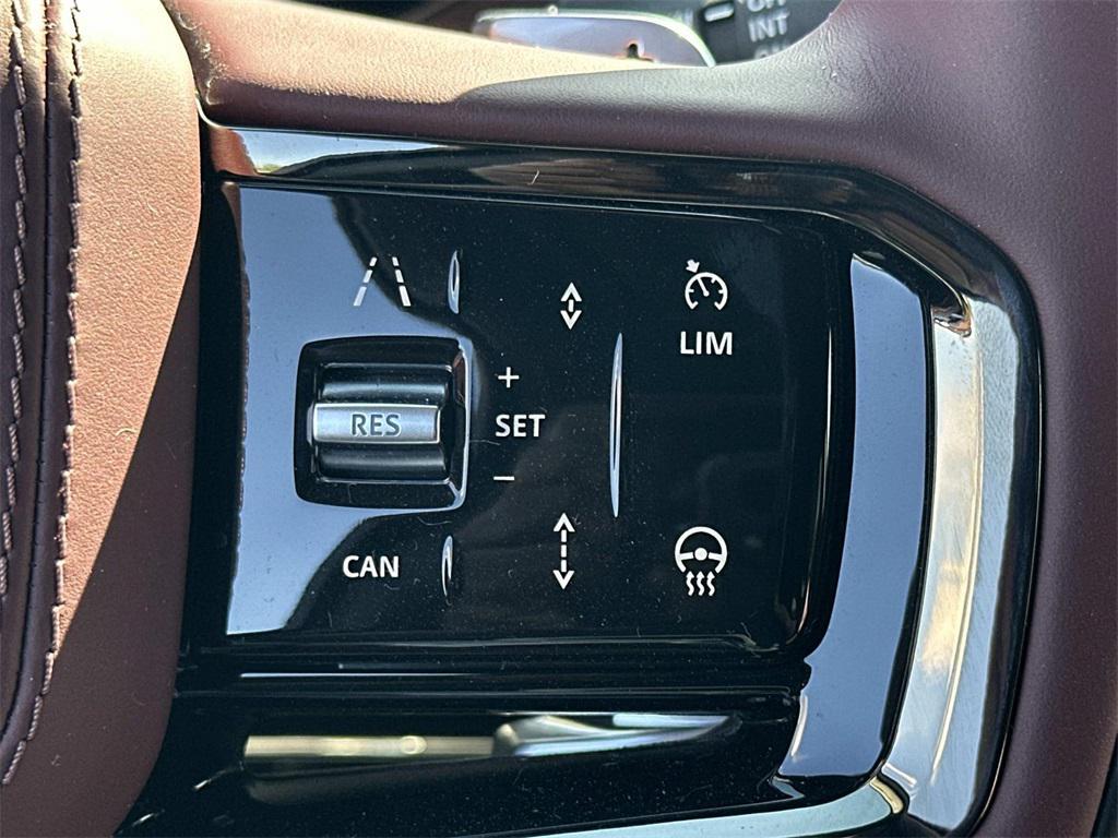 new 2025 Land Rover Range Rover Sport car, priced at $136,455