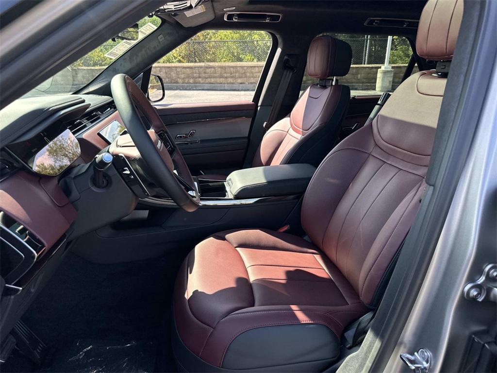new 2025 Land Rover Range Rover Sport car, priced at $136,455
