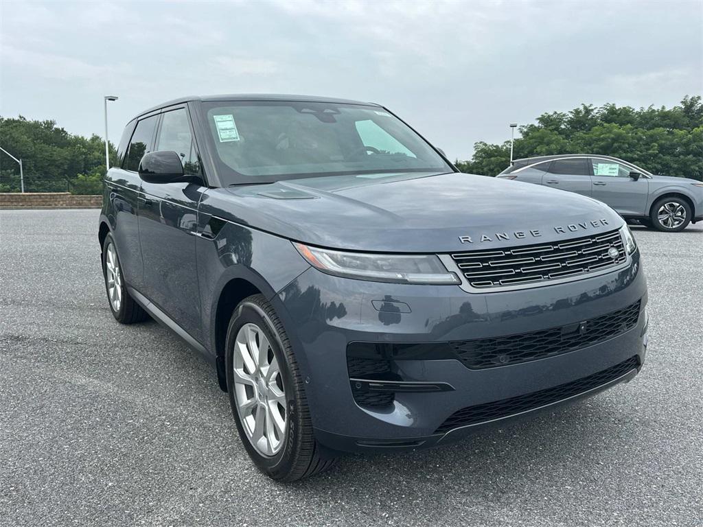 new 2025 Land Rover Range Rover Sport car, priced at $95,490
