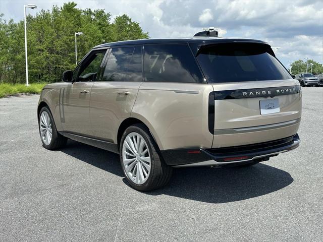 new 2025 Land Rover Range Rover car, priced at $157,529
