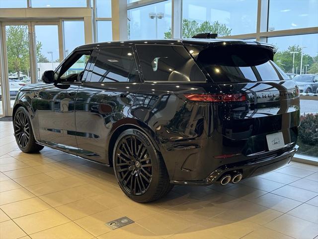 new 2025 Land Rover Range Rover Sport car, priced at $189,224