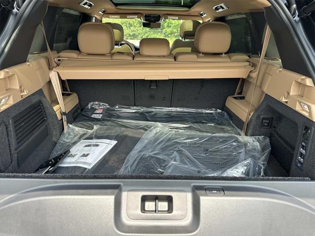 new 2025 Land Rover Range Rover car, priced at $160,865