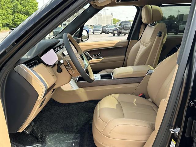 new 2025 Land Rover Range Rover car, priced at $160,865